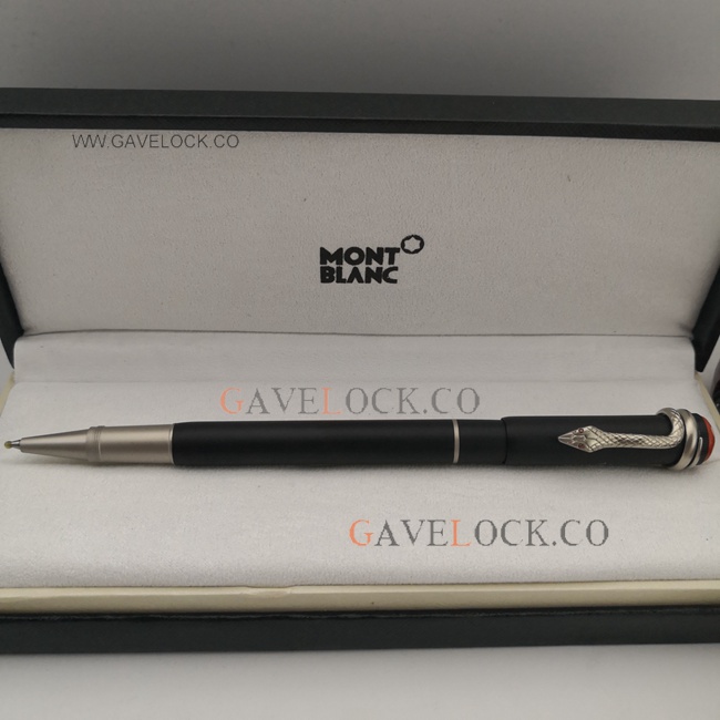 Heritage Rouge Et Noir Matte Rollerball Pen - Mont Blanc Pen With Snake Clip